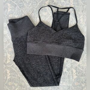 Alo Women's Black Space Dye AthleticSet